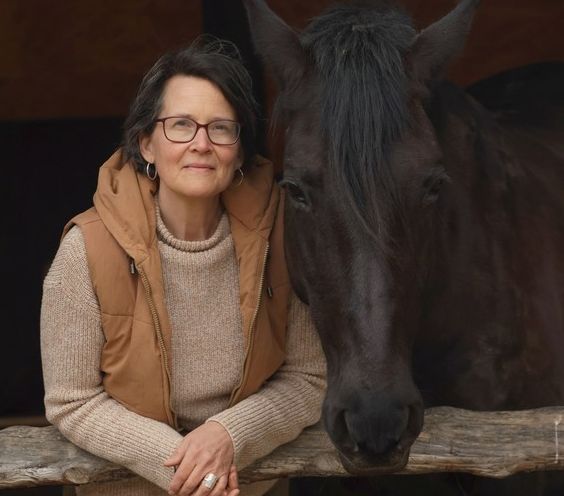 Frauke Kess - touched by horses I Tierbegleitete Gestalttherapie I Ganzheitliches Visions- und Business Mentoring für Coaches, PädagogInnen, TherapeutInnen & spirituelle BegleiterInnen in deine Herzensberufung